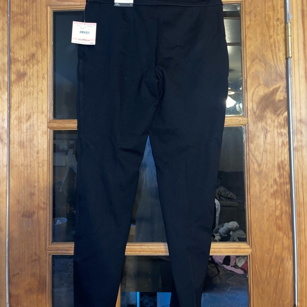 Women black dress pants.